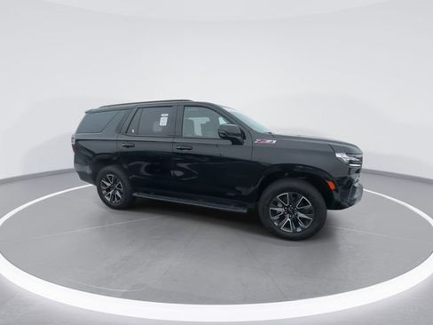 Used 2023 Chevrolet Tahoe Z71 w/ Luxury Package image 9