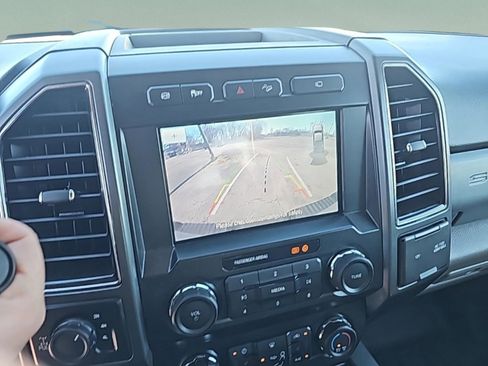 Used 2021 Ford F250 XLT w/ XLT Premium Package image 26