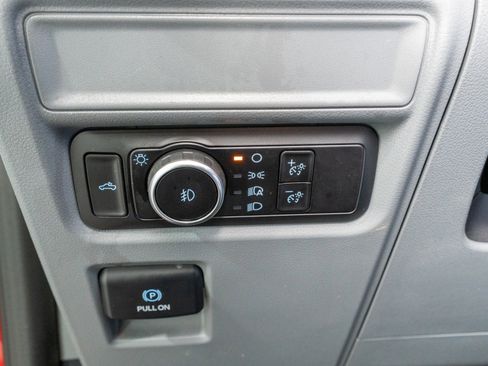 Used 2023 Ford F150 XLT image 31