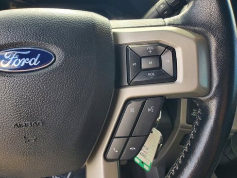 Certified 2022 Ford F250 Lariat image 18