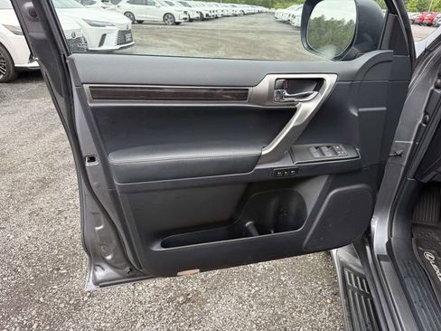 Used 2023 Lexus GX 460 Premium w/ Premium Plus Package AWD/4WD image 12
