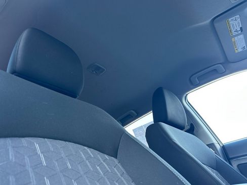 Used 2024 Mitsubishi Outlander Sport ES image 17