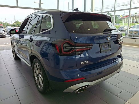 Used 2022 BMW X3 xDrive30i w/ Convenience Package AWD/4WD image 4