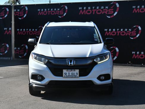 Used 2022 Honda HR-V Sport image 2