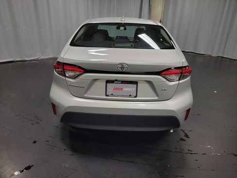 Used 2024 Toyota Corolla LE FWD image 7