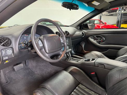 Used 2002 Pontiac Firebird Trans Am RWD image 32