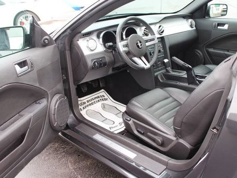Used 2009 Ford Mustang GT Premium image 21