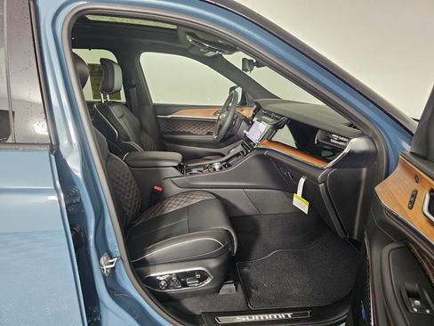 New 2026 Jeep Grand Cherokee L Summit AWD/4WD image 40