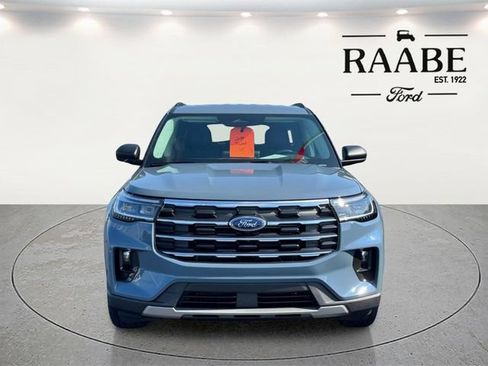 Used 2026 Ford Explorer Active w/ Active Comfort Package AWD/4WD image 6