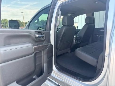 Used 2022 Chevrolet Silverado 2500 LTZ w/ LTZ Convenience Package AWD/4WD image 14