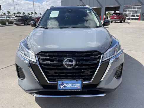 Certified 2024 Nissan Kicks SV image 6