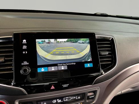 Used 2020 Honda Pilot EX image 14