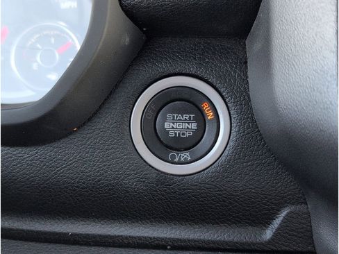 Used 2024 RAM 2500 Big Horn image 19