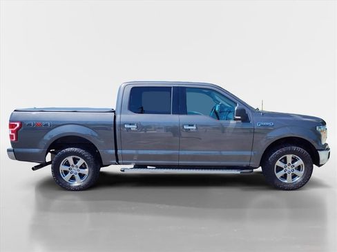 Used 2018 Ford F150 XLT w/ Equipment Group 301A Mid AWD/4WD image 6