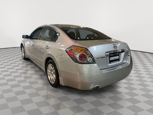 Used 2012 Nissan Altima 2.5 S image 5