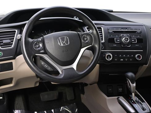 Used 2014 Honda Civic LX image 9