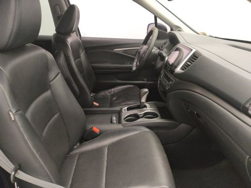 Used 2019 Honda Ridgeline RTL-T image 21