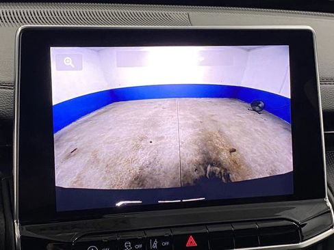 New 2025 Jeep Compass Latitude w/ Sun & Sound Group image 10