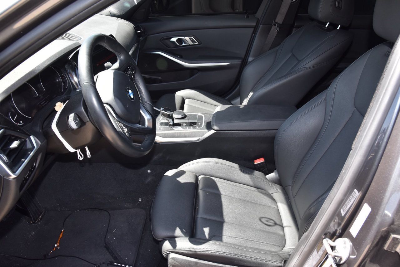 Used 2020 BMW 330i Sedan RWD image 10