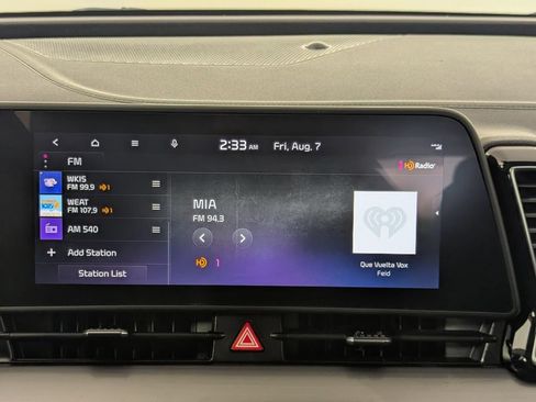 Used 2023 Kia Sportage EX AWD/4WD image 17