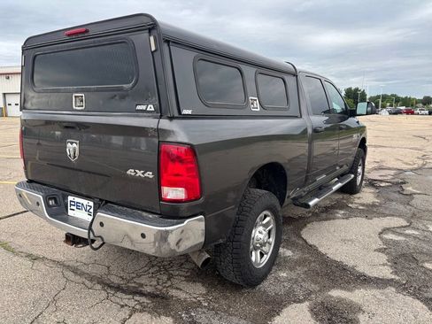 Used 2018 RAM 2500 Tradesman w/ Chrome Appearance Group AWD/4WD image 9