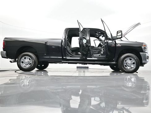 New 2026 RAM 3500 Tradesman image 48