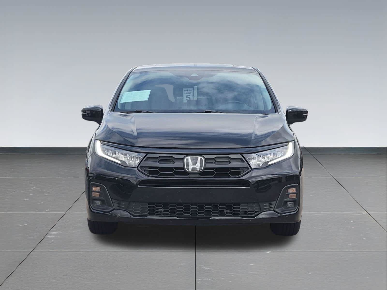 Certified 2025 Honda Odyssey EX-L image 9