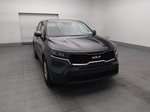 Used 2023 Kia Sorento LX FWD image 13