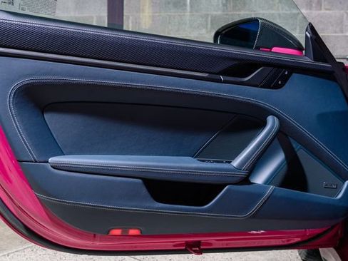 Used 2022 Porsche 911 GT3 image 25