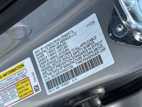 New 2025 Acura TLX w/ Technology Package image 22