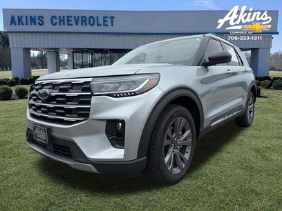 Used 2025 Ford Explorer Active w/ Active Comfort Package