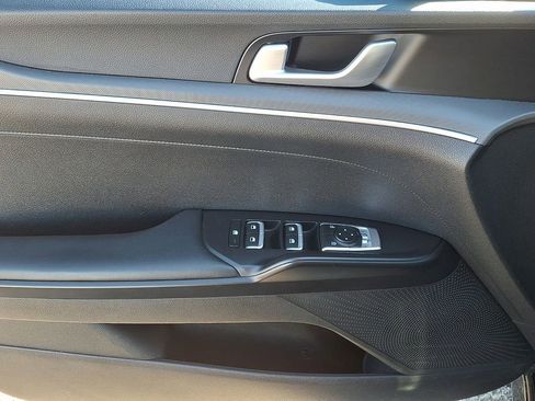 Certified 2022 Kia K5 GT-Line image 12