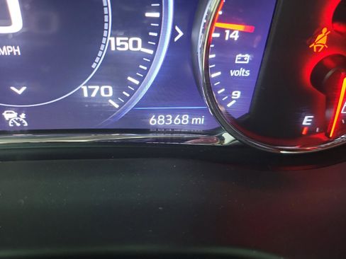 Used 2021 GMC Acadia Denali w/ Denali Technology Package image 19