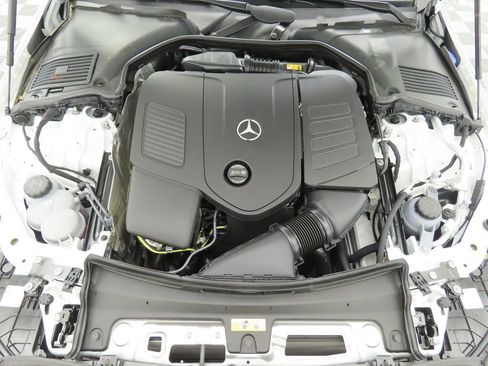 Certified 2025 Mercedes-Benz C 300 Sedan image 29