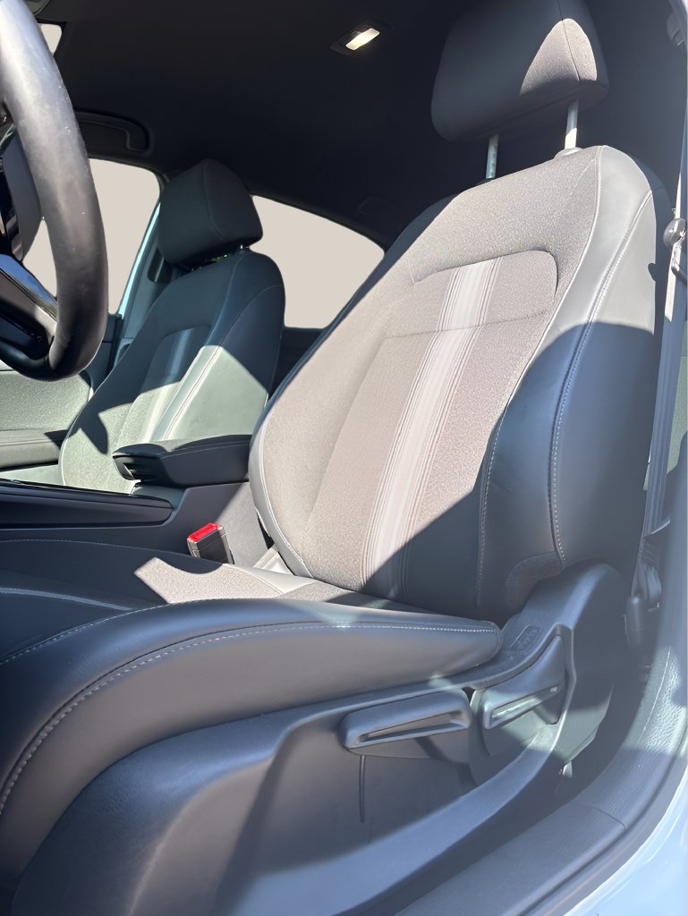 Used 2024 Honda Civic Sport image 13