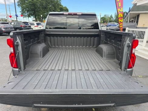 Used 2019 Chevrolet Silverado 1500 LTZ w/ Technology Package AWD/4WD image 45