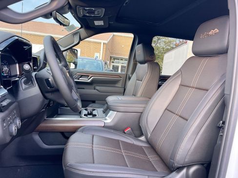 New 2026 Chevrolet Silverado 2500 High Country w/ Technology Package image 13