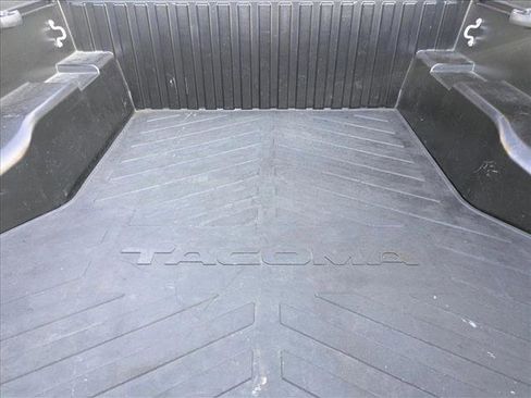 Certified 2023 Toyota Tacoma TRD Off-Road image 6