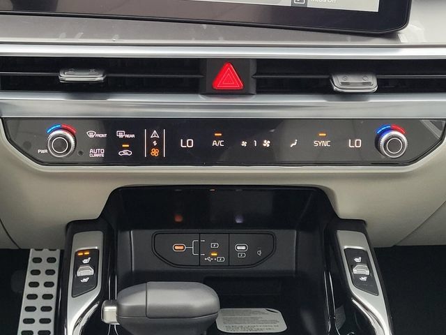 New 2026 Kia Sorento SX FWD image 17