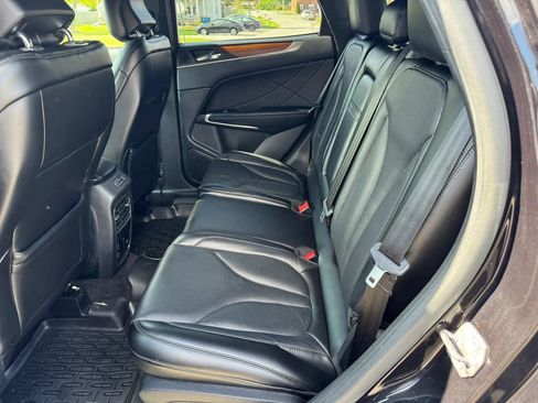 Used 2019 Lincoln MKC Reserve w/ MKC Climate Package image 29
