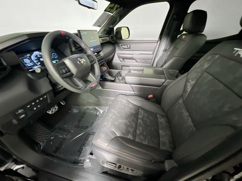 Used 2025 Toyota Tundra TRD Pro AWD/4WD image 14