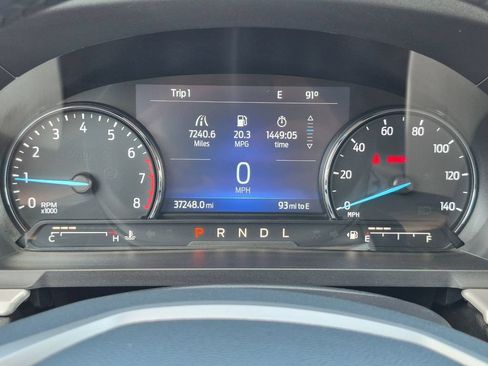 Used 2023 Ford Explorer XLT w/ Equipment Group 202A AWD/4WD image 14