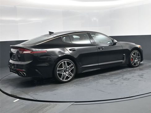 Used 2022 Kia Stinger GT1 w/ Red Interior Color Package image 4