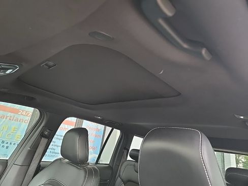 Used 2023 Jeep Grand Cherokee Altitude AWD/4WD image 36