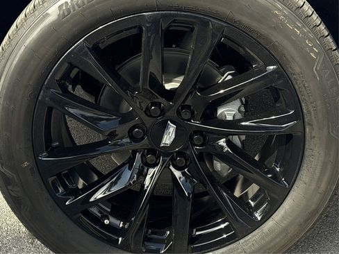 New 2026 Cadillac Escalade Luxury image 13