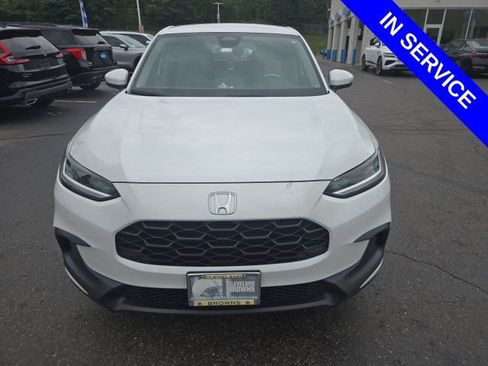 Used 2023 Honda HR-V LX image 2
