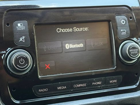 Used 2018 RAM ProMaster 2500 FWD image 35
