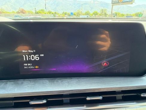 Certified 2023 Kia Telluride SX Prestige X-Line AWD/4WD image 12