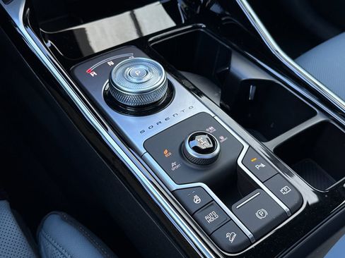 New 2025 Kia Sorento SX Prestige image 24