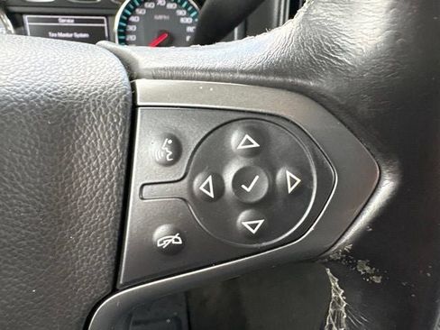 Used 2018 Chevrolet Silverado 1500 LT w/ Redline Edition AWD/4WD image 25